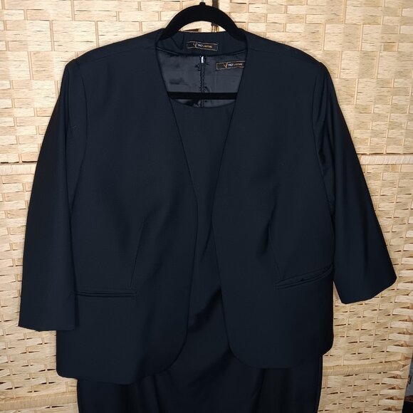 Yaly Couture Dress Jacket Set - Picture 4 of 10